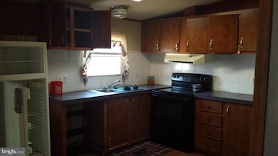 685 Hawk Nest Dr, Rio, WV 26755 - photo 4