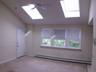 living room facing front