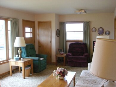 1003 Cedar St, Merrill, WI 54452 - photo 2