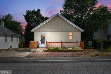 1180 Berkley Rd, Gibbstown, NJ 08027 - photo 2