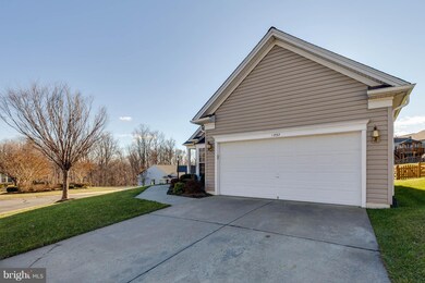 1757 Faversham Way, Woodbridge, VA 22192 - photo 4
