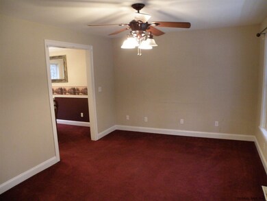 97 Chelsea Dr, Saratoga Springs, NY 12866 - photo 6