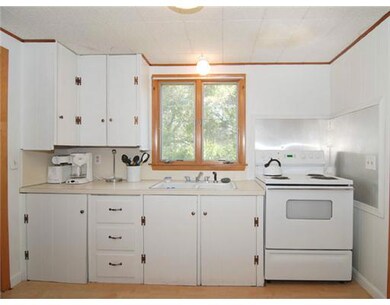 266 Carpenter Dr, Wakefield, RI 02879 - photo 4