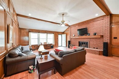 2609 New Bedford Ct, Bedford, TX 76022 - photo 5