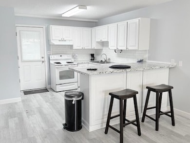 885 Santa Rosa Blvd unit 111-A, Fort Walton Beach, FL 32548 - photo 5