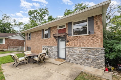 003_818_tokay_lane_42-edit_838