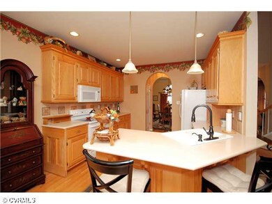 Kitchen - Upgraded Lighting Package!  Breakfast Ba