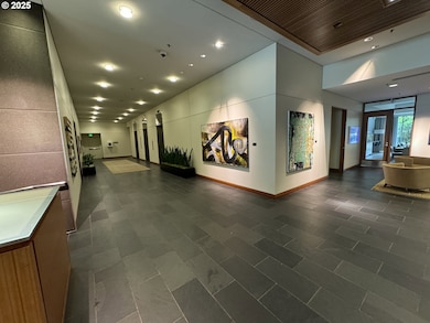 Atwater Place unit 333, Portland, OR 97239 - photo 2