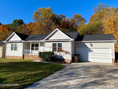 2631 Crestpark Rd unit 1, Knoxville, TN 37912 - photo 2