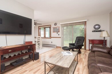 23 Bramber ii unit 2, Rochester, NH 03867 - photo 3