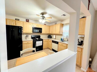 60 County Rd unit 33F, Cliffwood, NJ 07721 - photo 7