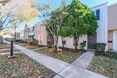 14462 Misty Meadow Ln, Houston, TX 77079 - photo 5