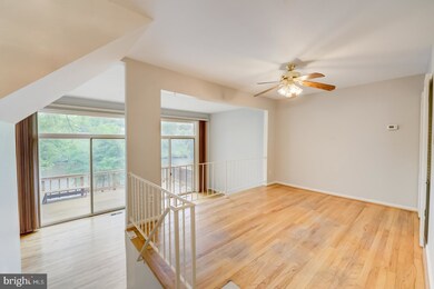 5424 Midship Ct, Burke, VA 22015 - photo 3