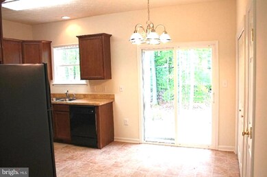 28 Mckay Dr, Colonial Beach, VA 22443 - photo 7