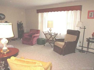 Living Room Hardwood floor (that is only an area c
