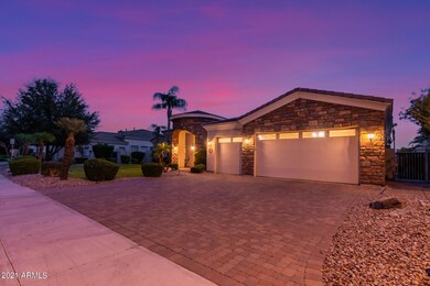 913 E Coconino Place, Chandler, AZ 85249 - photo 3
