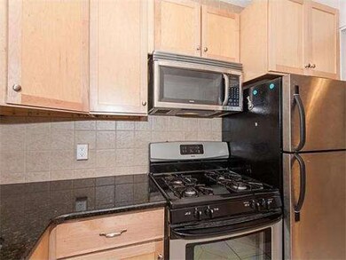 386 Commonwealth Ave unit 3, Boston, MA 02215 - photo 5