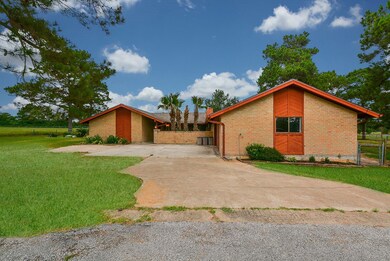 24906 Glass Rd, Hockley, TX 77447 - photo 2