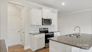 375 Creekview Rd, Hendersonville, NC 28792 - photo 6