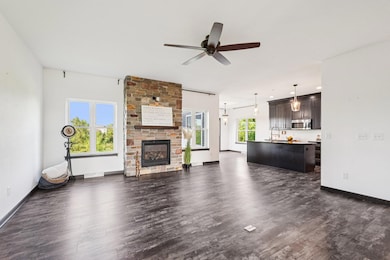 5161 Wildlife View Ct, Wayne