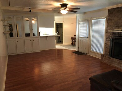 5054 Bayou Vista Dr, Houston, TX 77091 - photo 6