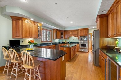 110 Duncan Dr, North Andover, MA 01845 - photo 4