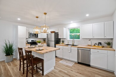 508 Moody St, Shelbyville, TN 37160 - photo 6