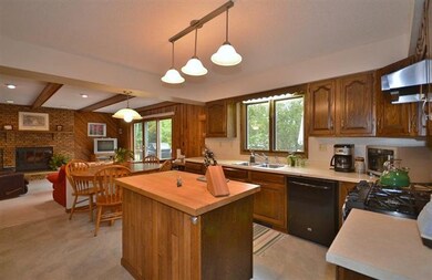 726 Ridgewood Rd, Duluth, MN 55804 - photo 5