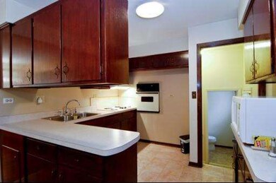 908 Manchester Ave, Westchester, IL 60154 - photo 3