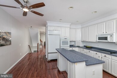 1213 S East Ave, Baltimore, MD 21224 - photo 4