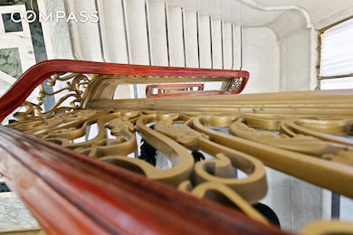 2 E 55th St unit 1116, New York, NY 10022 - photo 7