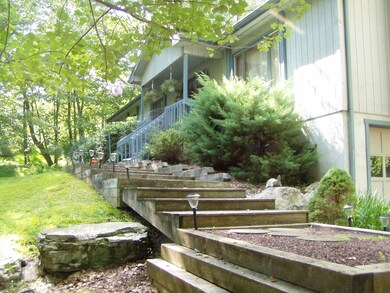 167 Blue Ridge Dr, Canadensis, PA 18325 - photo 4