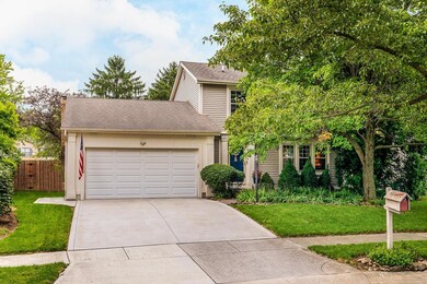 2472 Dunstan Dr, Columbus, OH 43235 - photo 2