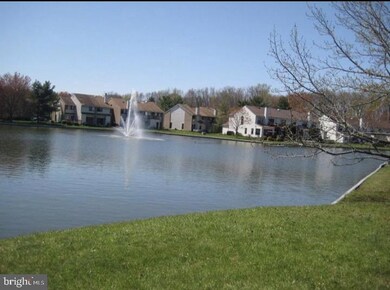 86B Red Cedar Ct unit B, Mount Laurel, NJ 08054 - photo 2