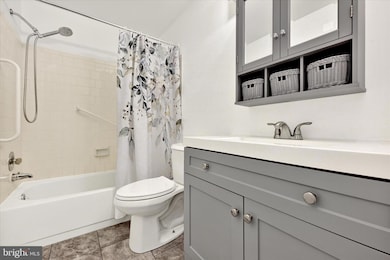 21 Hamill Rd unit 21A, Baltimore, MD 21210 - photo 7