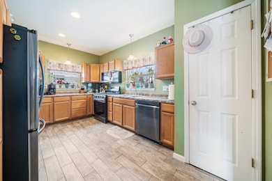 351 Quincy St, Oconto Falls, WI 54154 - photo 7