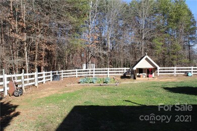 8641 Hayden Way, Concord, NC 28025 - photo 4