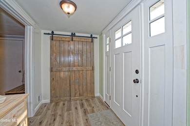 1 Entryway 1