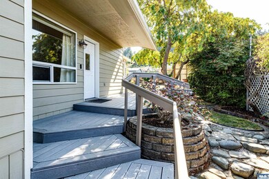 618 E Whidby Ave, Port Angeles, WA 98362 - photo 5