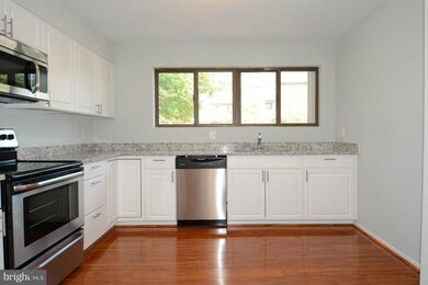 15323 Postillion Terrace, Woodbridge, VA 22191 - photo 5