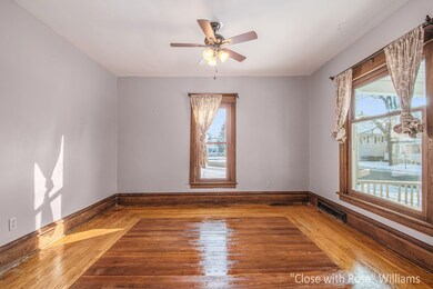 331 S Eagle St, Marshall, MI 49068 - photo 4