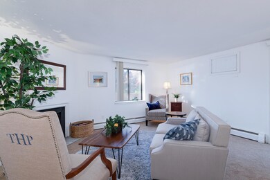 825 Main Unit 23-12