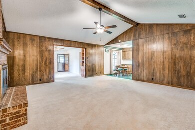 2006 Brentwood St, Gainesville, TX 76240 - photo 3