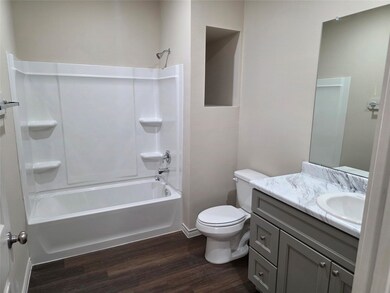 9920 Dipping Brook St, Houston, TX 77076 - photo 6