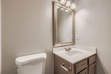 8774 Ormiston Cir, Reynoldsburg, OH 43068 - photo 5