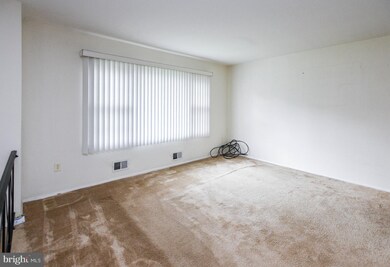 7208 Giddings Dr, Capitol Heights, MD 20743 - photo 3