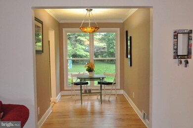 2406 Evans Dr, Silver Spring, MD 20902 - photo 7