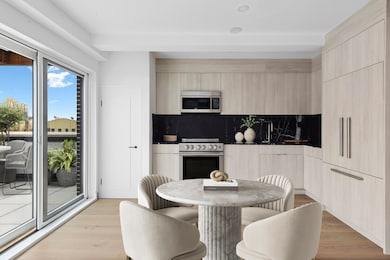 1811 Menahan St unit 4, Flushing, NY 11385 - photo 2