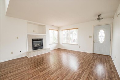 2589 Grand Fir Dr, Greenwood, IN 46143 - photo 3