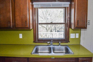 1987 Elmwood Ave, Warwick, RI 02888 - photo 6